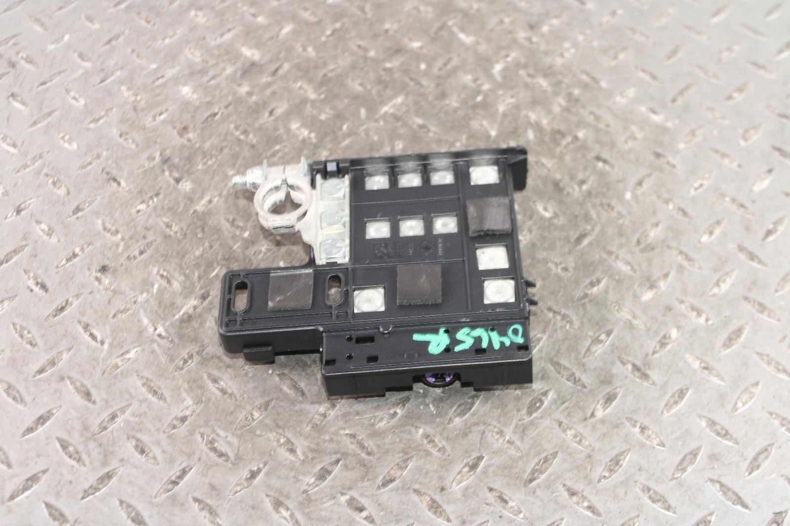 14-20 QUATTROPORTE Positive Battery Terminal Junction Box Module OEM Factory OE