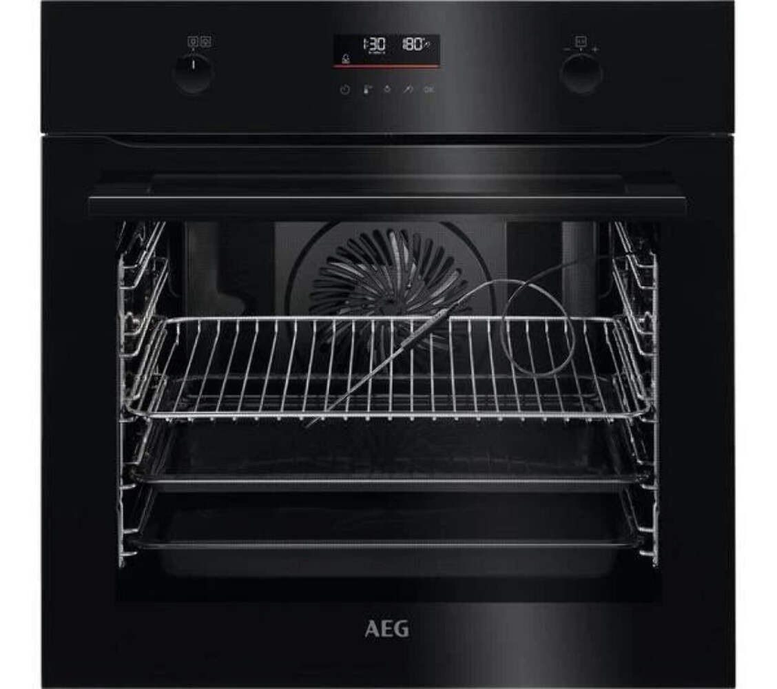 AEG BPK556260B Single Oven ElectricSteambake Pyrolytic Black Ex Display HW181292