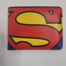 MENS BUCKLE-DOWN SUPERMAN BIFOLD WALLET 