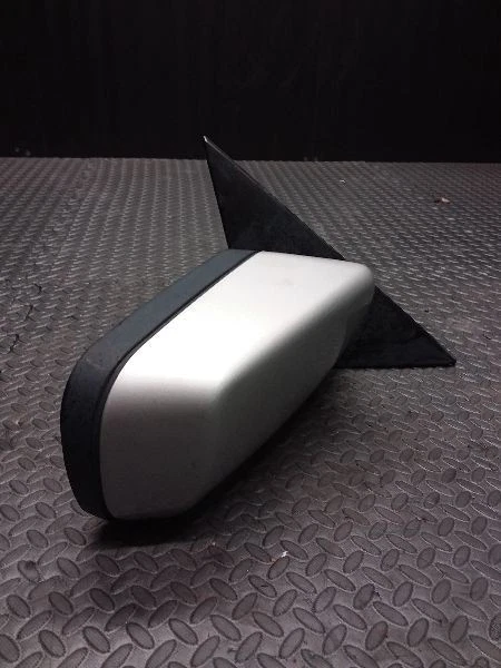 Passenger Side View Mirror Power Sedan Canada Market Fits 01-05 BMW 320i 1880586 - Image 3 of 4