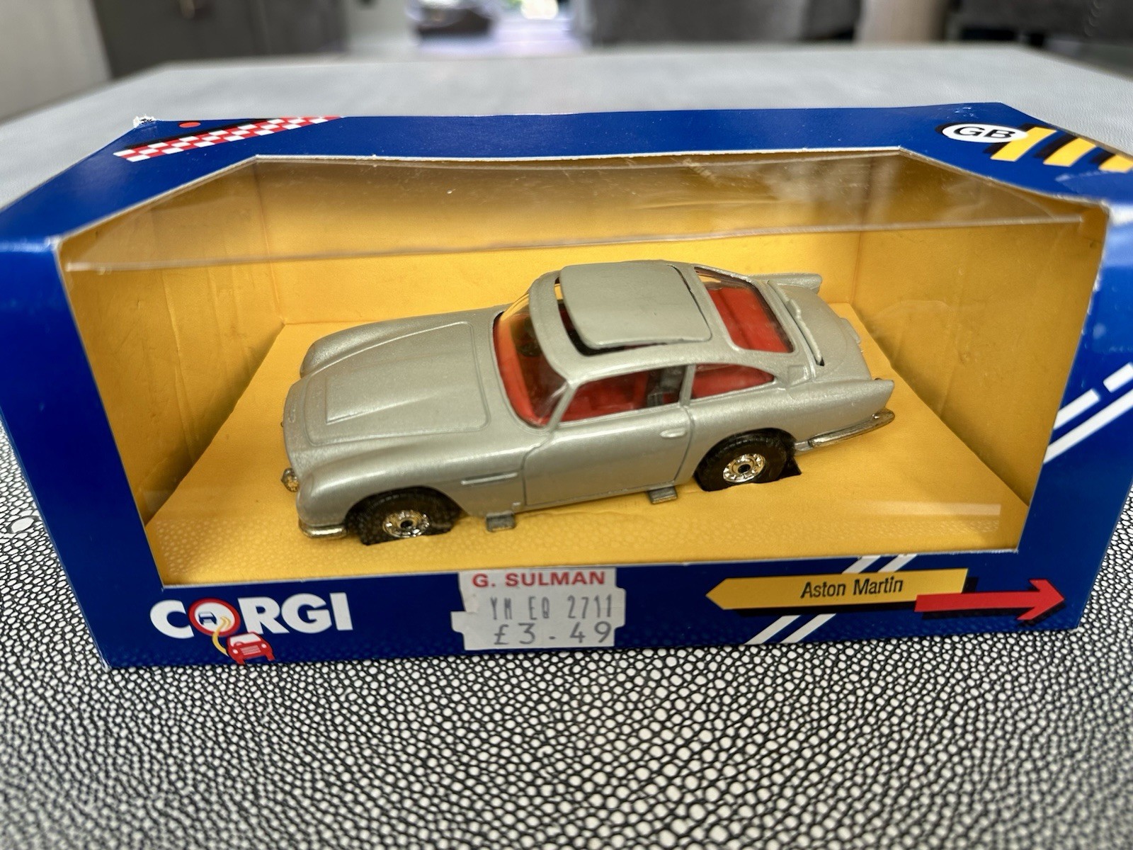 Corgi 271, James Bond Aston Martin - Free Price Guide & Review