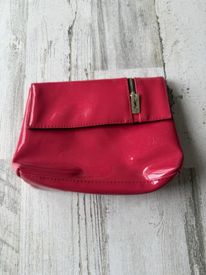 YSL YVES SAINT LAURENT BEAUTE CLUTCH COSMETIC