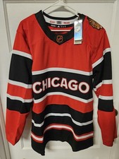 Ultimate Chicago Blackhawks Collector and Super Fan Gift Guide  45