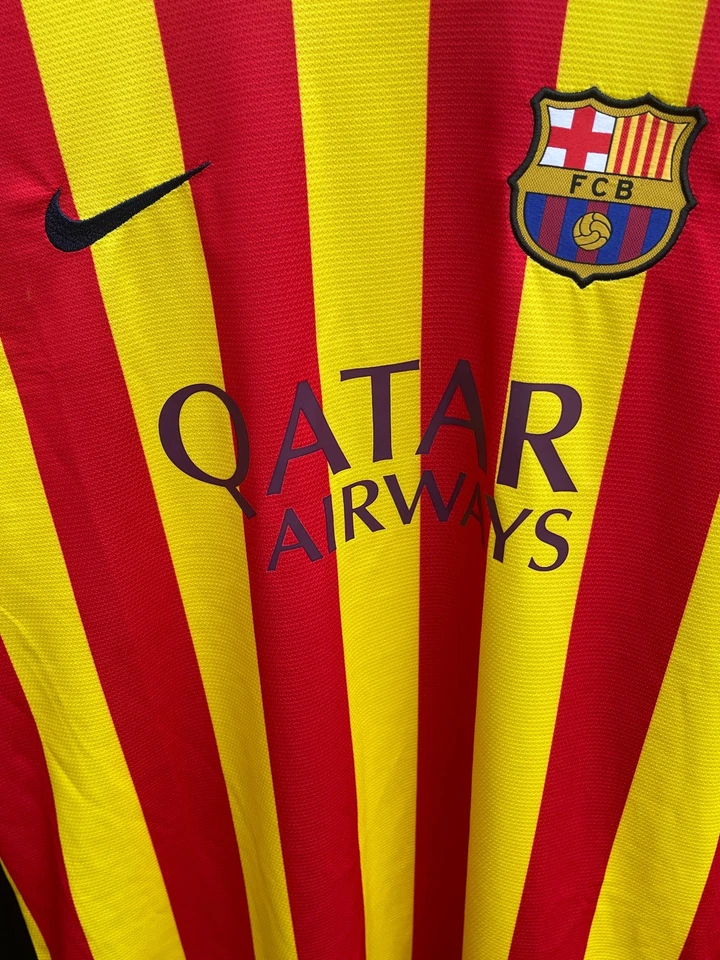 Rare Mens NIKE FC BARCELONA AWAY FOOTBALL SHIRT 2013-14 532823-703 Jersey Top L - Image 3 of 4