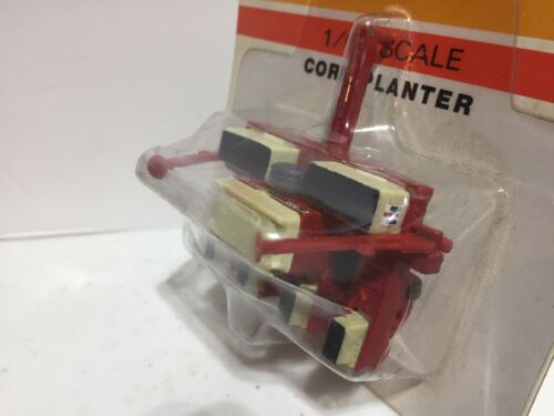 International 800 Cyclo Air Flow 4 Row Planter w Markers 1/64 Scale NIP by Ertl - Picture 3 of 7