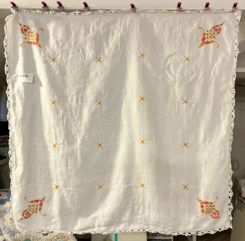 Vintage Linen Fall Colors Embroidered Tablecloth 32x33