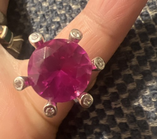 Created Ruby, 925 Sterling Silver Ladies Royal Engagement Ring. - 第 1/10 張圖片