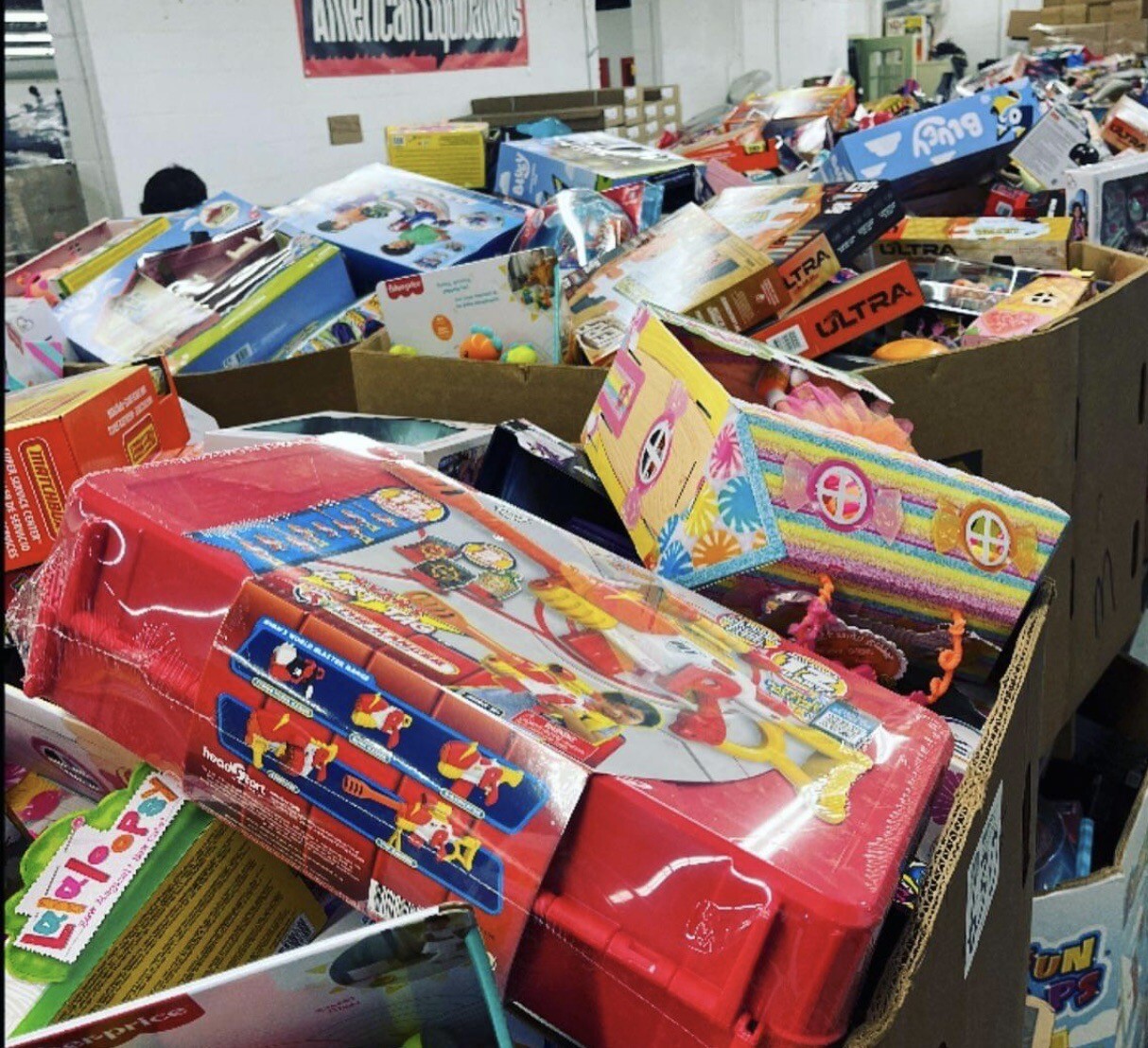 Unbelievable Jo Lot Sale Mix of Toys and Gift Sets! eBay