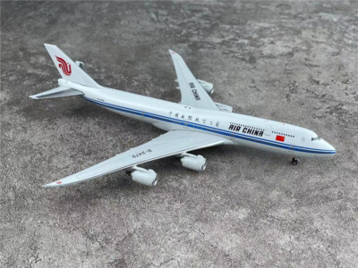 航空機・ヘリコプター phoenix 1/400 Air China B747-8i s-l400.jpg