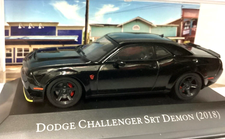 Coche clásico americano DODGE CHALLENGER SRT DEMON / (Escala 1:43) American Cars - Imagen 2 de 4