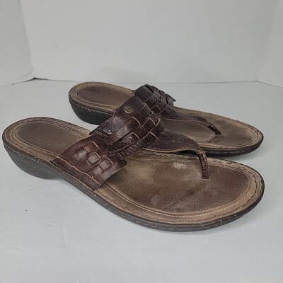 UGG Brown Leather Thong Sandals Seaside Flip Leather Sandal | UGG main image 3