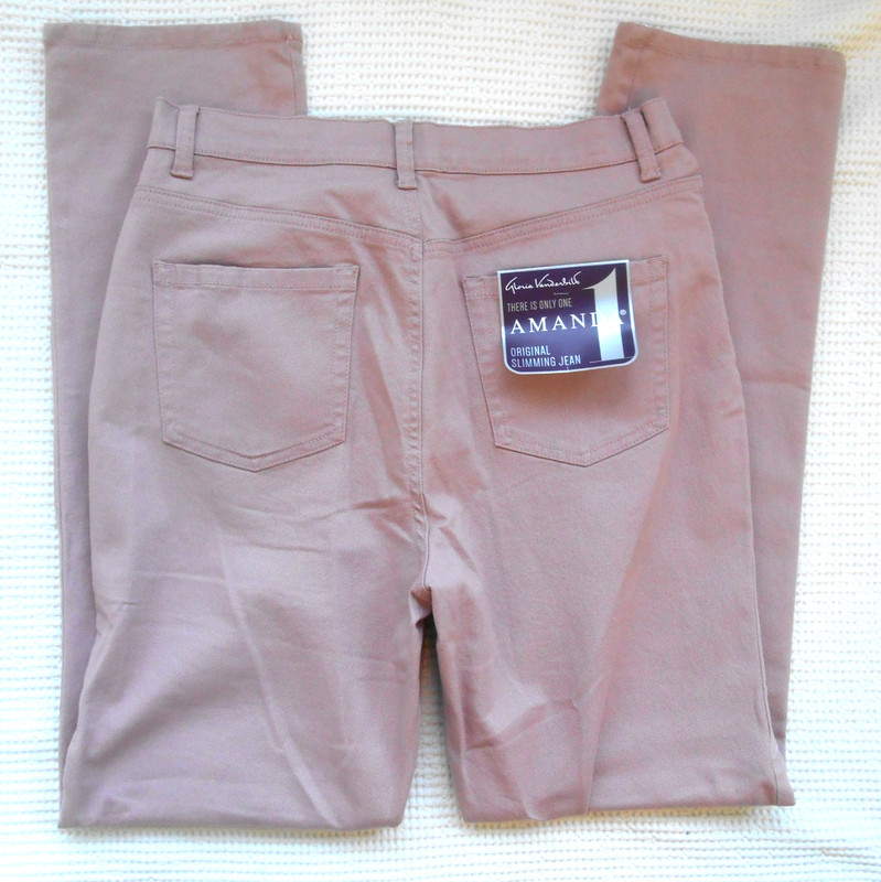 New w/Tag GLORIA VANDERBILT Size 10 Pink Amanda Original Slimming Jeans