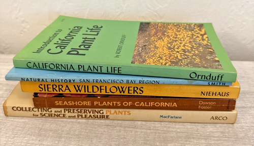 Book Lot Of  5 California’s Local Plant and Minerals Identifiers Books Paperback - Picture 2 of 2