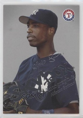 2004 Skybox Autographics Insignia 106/150 Alfonso Soriano #44 0s55