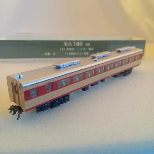 50927 KATO Moha 180 | Condition: Usado