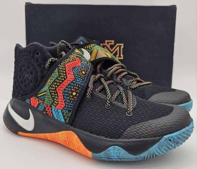 Size 8 men Nike Kyrie 2 BHM, 828375-094 basketball shoe
