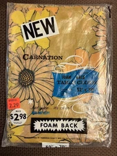 Vintage Carnation Foam Back Plastic Tablecloth Floral 60s 70s Design 52×70 NOS
