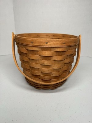 LONGABERGER HANDWOVEN 1996 ROUND 8'' BASKET