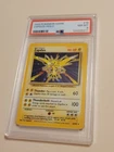 Zapdos - Pokemon Base Set #16 - Near Mint to Mint PSA 8 - Legendary
