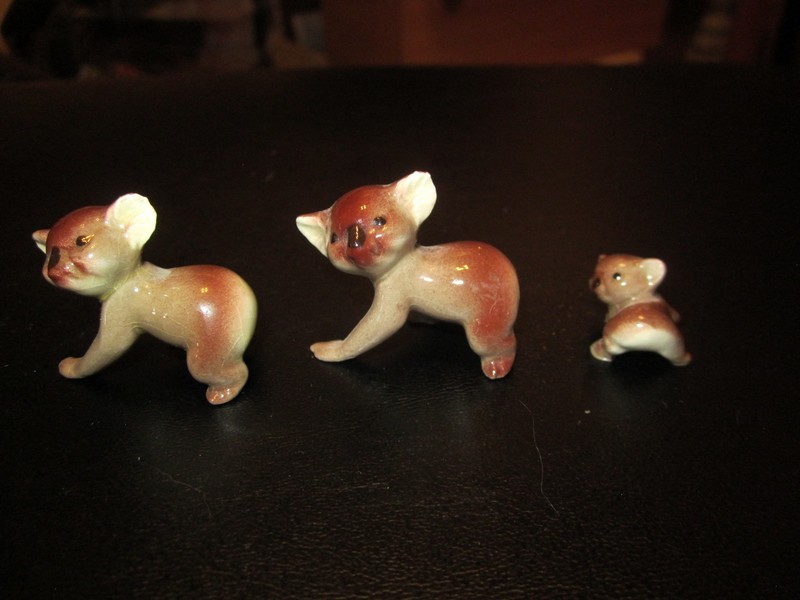 Hagen-Renaker set of 3 koalas