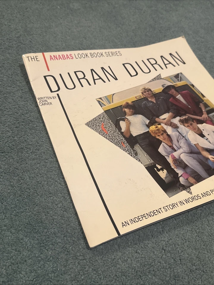 Duran Duran Pan Books Magazine 1984 & The Anabas Look Book Series Vintage RARE - Image 3 of 4