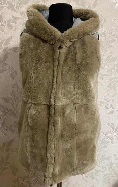 Damen Peserico Weste Beige Wolle S