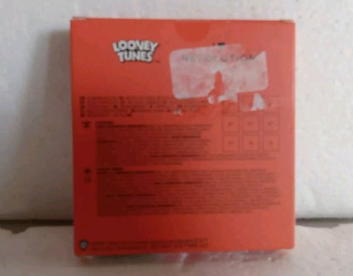 Revolution Beauty Looney Tunes x I Heart Revolution Sylvester Shadow Palette - Picture 2 of 2