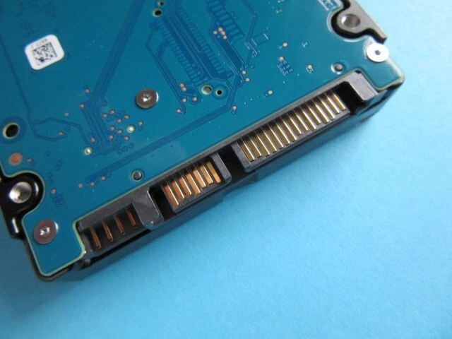 Seagate 4TB 14mm ST4000LM024 2AN17V-566 0001 2.5" HDD July 2017 China WU WCK - Image 4 of 4