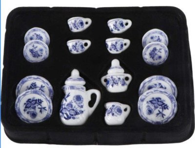 Dollhouse Miniature Porcelain Dinnerware Coffee tea pot cups dish set Tableware
