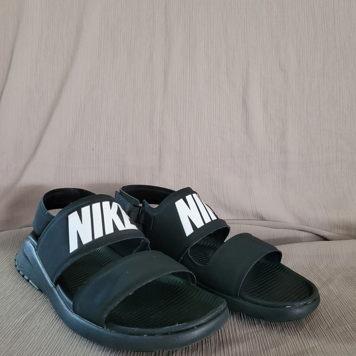 tanjun womens sandals