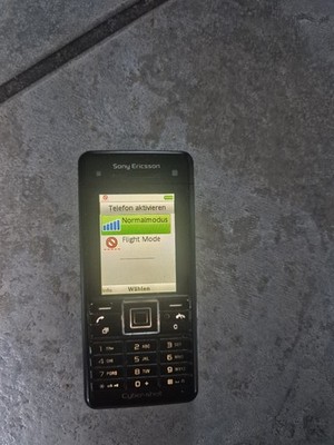 Sony Ericsson  Cyber-shot C902 - Swift Black (Ohne Simlock) Handy mit Ladekabel