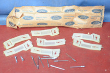 NOS 1969-70 Mercury Cougar Rocker Moulding Clip Clips Kit C9WB-6540182-A  2328-K