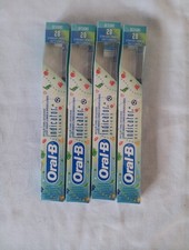 4 Vintage Oral B Indicator Designs Toothbrush Youth 20 Straight 