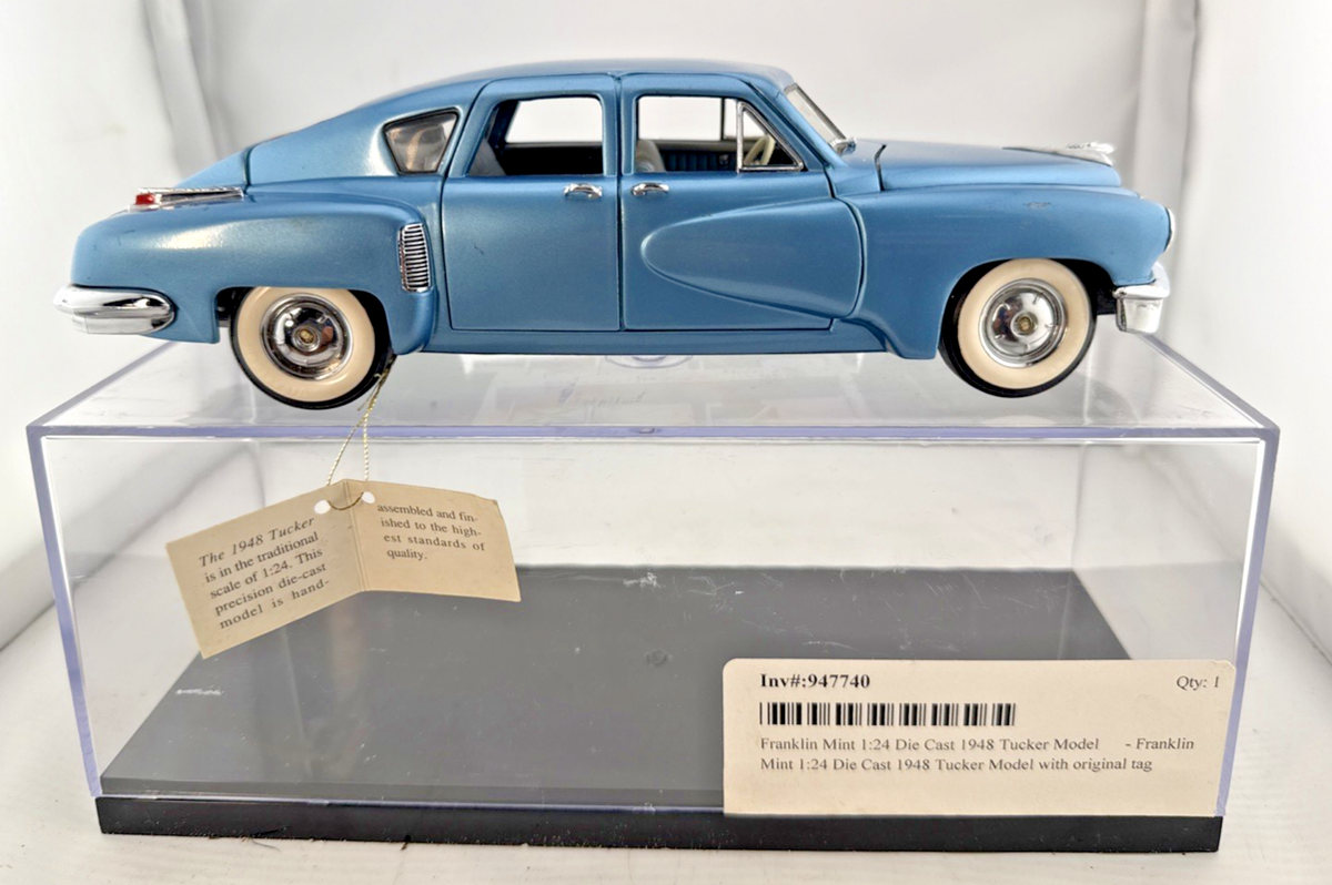 1948 Tucker Franklin Mint 1:24 Precision Die-Cast w/ Case – Light
