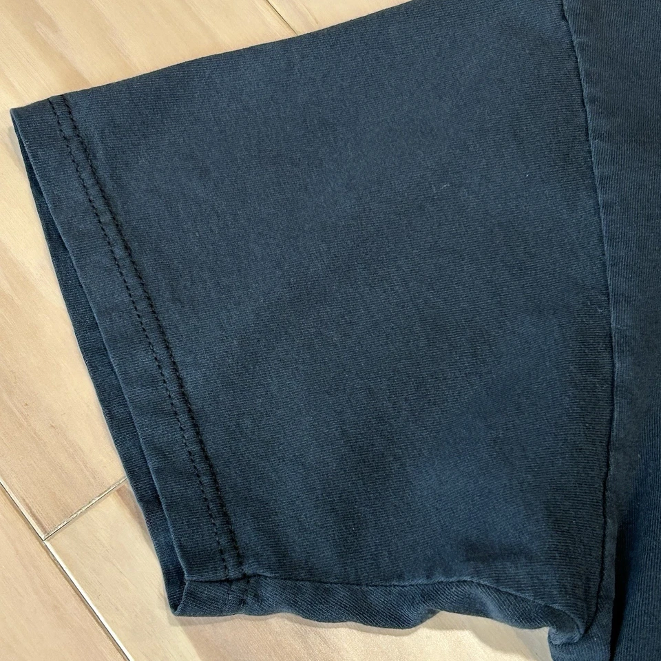 Camiseta negra vintage Black Panther x Human-I-Tees manga corta talla XL Foto 4 de 4