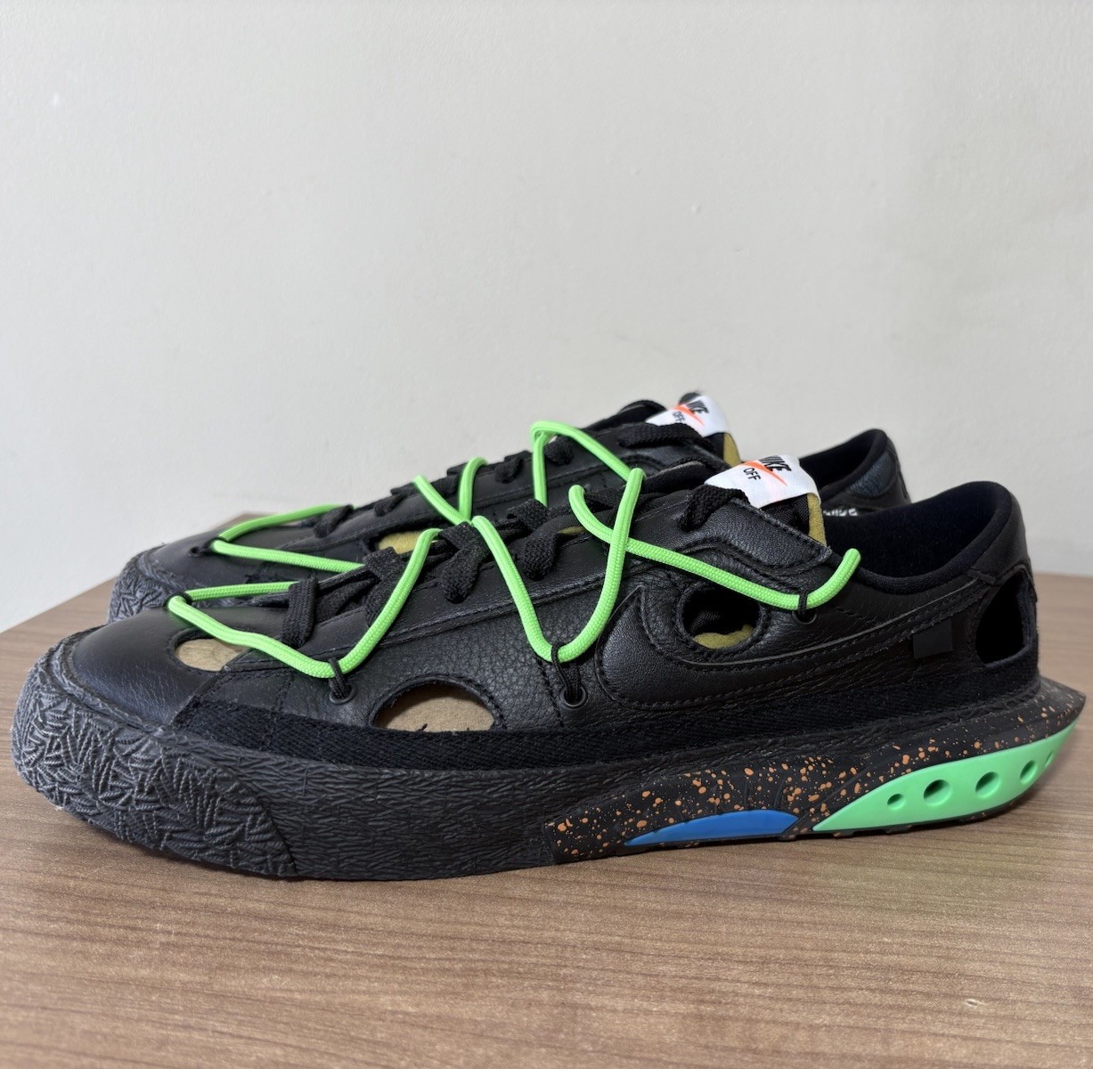 OFF WHITE X NIKE NIKE BLAZER LOW 77 OFF WHITE SCARPE DA GINNASTICA TAGLIA UK8 5 EUR43 US9 5 DH7863 001 NUOVE