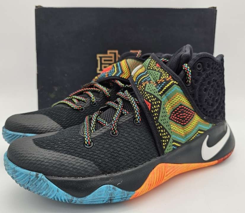 Size 8 men Nike Kyrie 2 BHM, 828375-094 basketball shoe