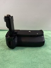 Meike MK-60D  Multi Power Battery Pack for Canon 60D 60Da