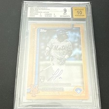 Luisangel Acuña Rookie Auto - 2025 Topps Series 2 Gold 08/50  #524