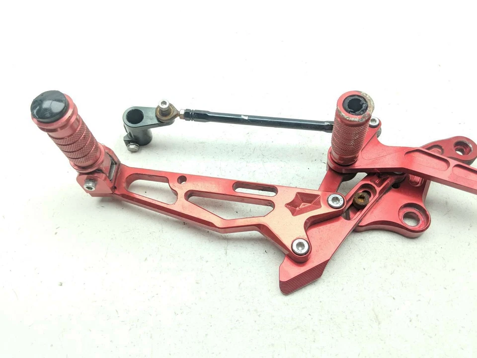 19 неоригинальных задних колышков для Honda Grom 125 с главным переключателем педали тормоза - Изображение 3 из 4