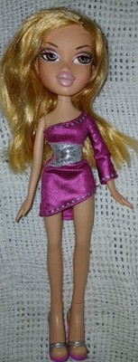 MGA Entertainment, Cloe from the Bratz doll line 2001