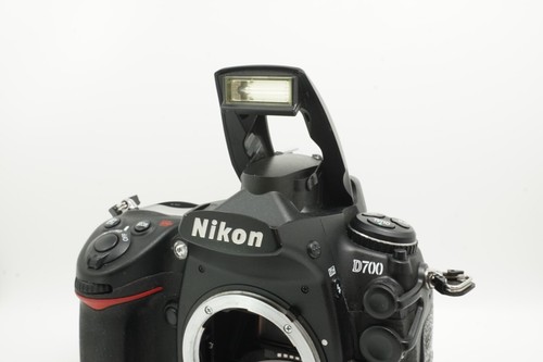 Nikon D700 12.1MP FX DSLR Camera Body Only + CF Card Tested from Japan - Picture 19 of 21