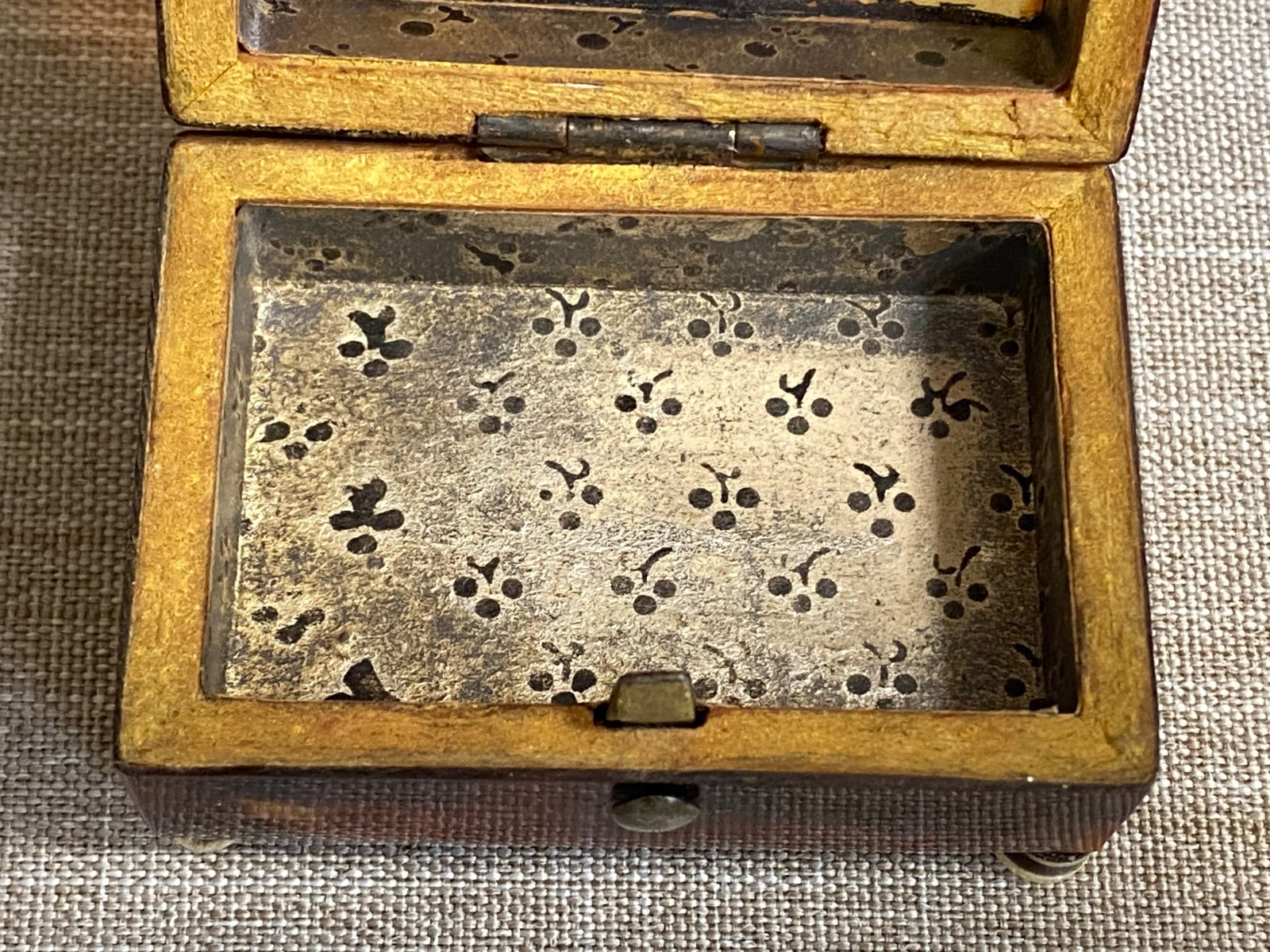 Picture 10 of 21