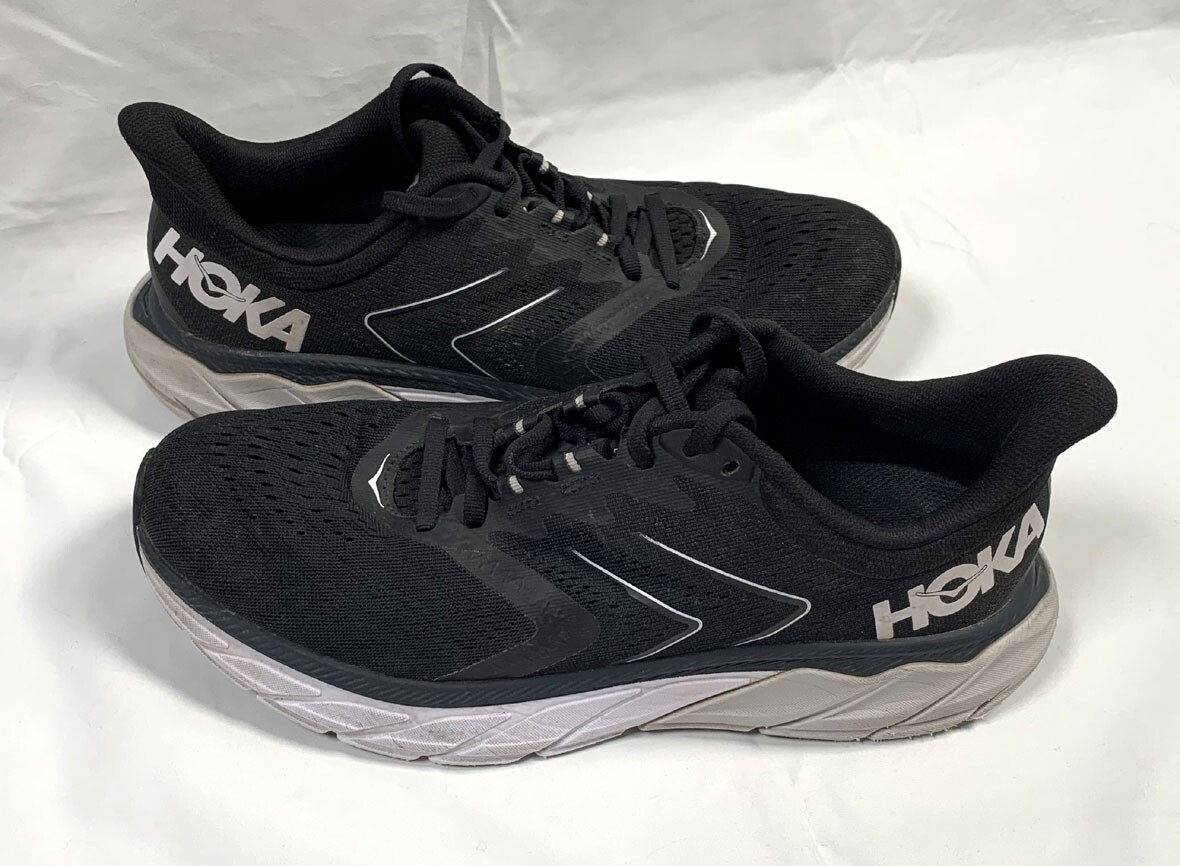 Hoka One One Arahi 5 Womens Size 9.5 B Black Running Shoes  display picture 1