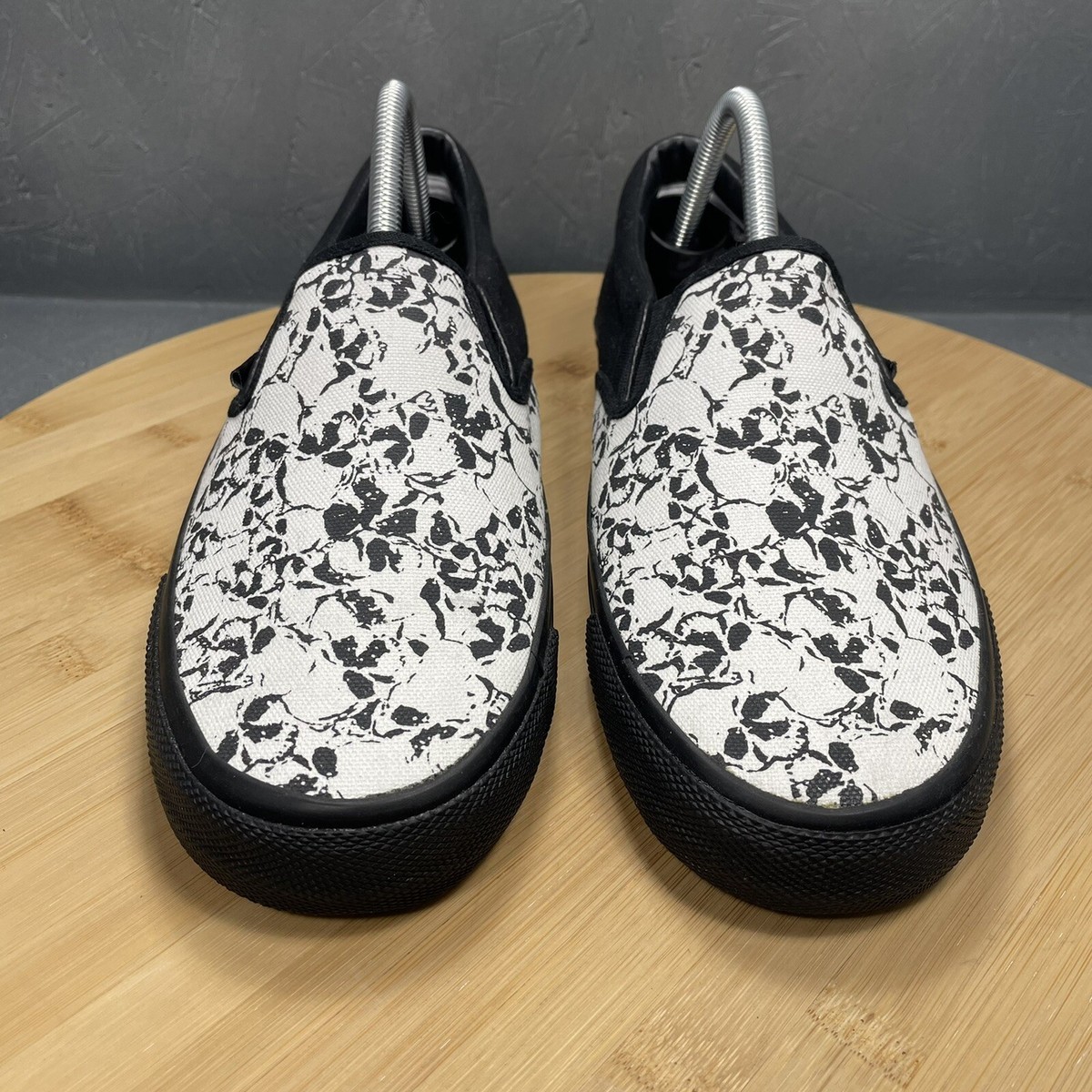 VISION STREET WEAR Men's Sneakers Punk Slip On Size 8 Shoes VISION STREET WEAR Men's Sneakers Punk Slip On Size 8 Shoes