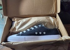 RAAD Women's Low Tops White Sole U.S. 8.5 EU40