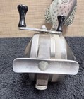 Vintage Super Zebco Model 22 Thumb Ball Spin Cast Fishing Reel — photo 4
