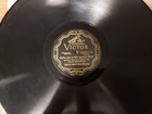 Later 20s Victor Scroll 12" 78/Stahl's Band and Chorus../E! — photo 4