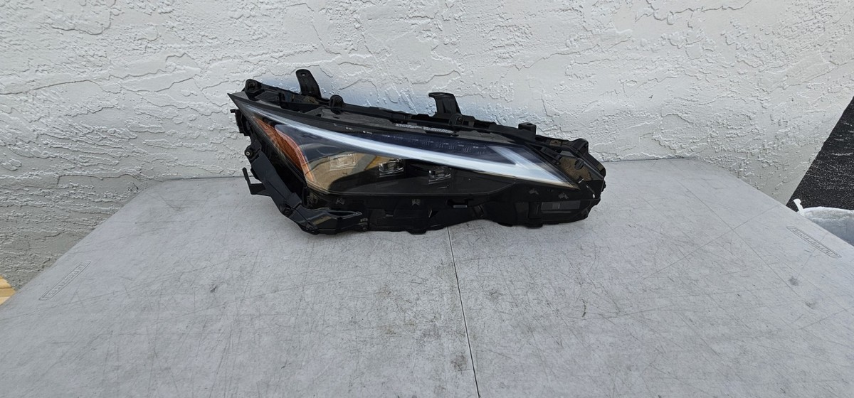 ライト・ランタン 30 Series Lexus IS500 Genuine 3-Eye LED s-l1200.jpg