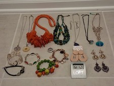Mixed Jewelry Lot (15+) Multicolor Necklaces,...